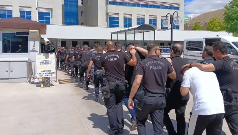 Ankara'da Tehditlerle Haraç Kesmenin Merkezi Çeteye Dev Operasyon