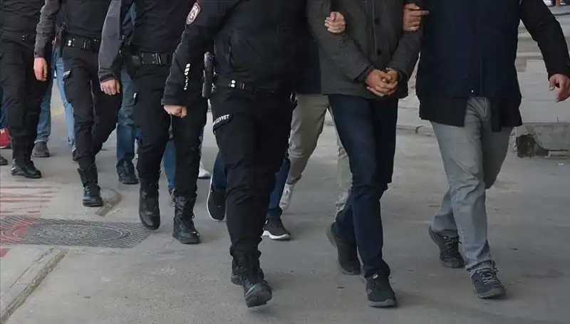 Ankara Merkezli DAEŞ Operasyonunda 7 İl ve 27 Gözaltı Kararı