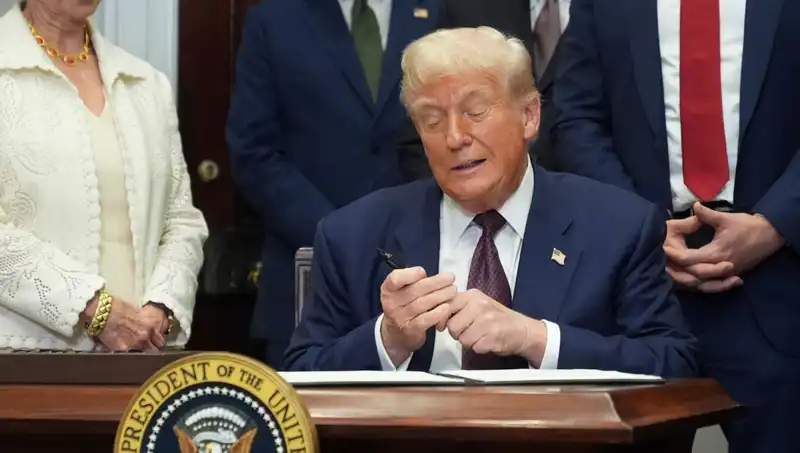 Trump, Beyaz Saray’ı Yeniden Şekillendiriyor: 200 Milyon Dolarlık Lüks Proje