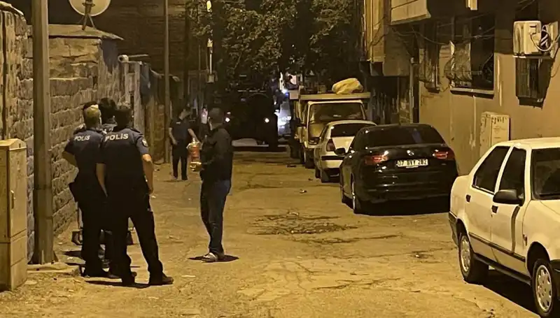 Polise Ateş Açan Şüpheli Bacaklarından Vuruldu: Olayın Perdesi Aralandı
