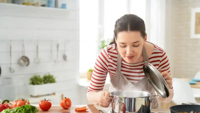 Yemek Hazırlarken Yaptığınız Ölümcül Hata: Uzmanlardan Şok Uyarı