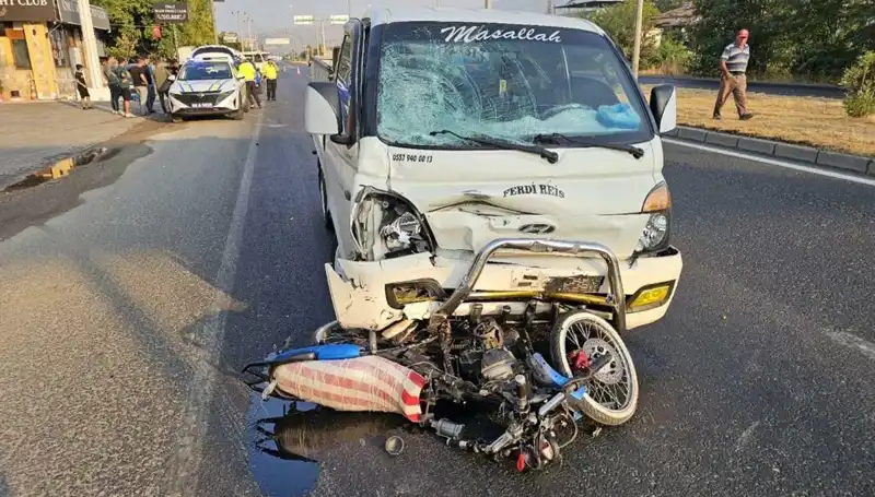 Aydın’da Feci Kaza: Kamyonetle Çarpışan Motosikletli Hayatını Kaybetti