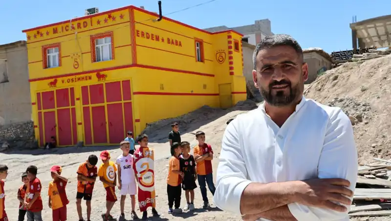 Taraftarın Evinde Futbol Tutkusu: Icardi'nin Yerine Osimhen Yazdırdı!