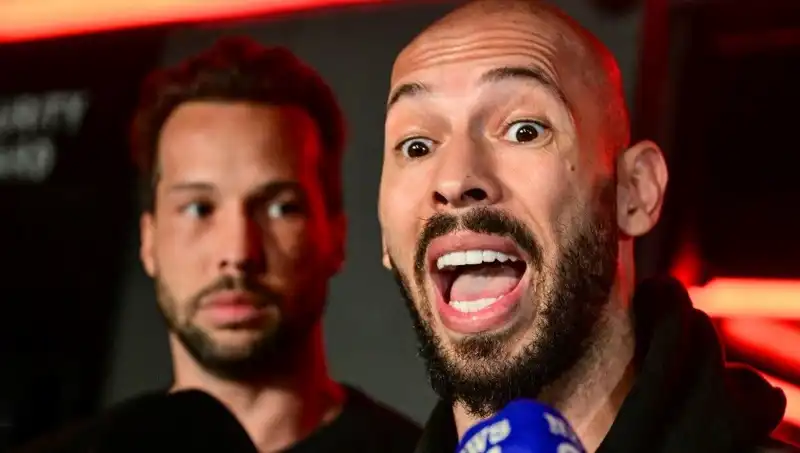 Cinsel İstismar Suçlusu Influencer Romanya'ya Döndü: Bahaneler mi Geçerli?