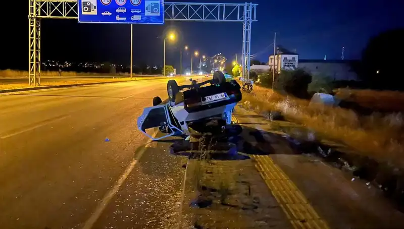 TIR Kazasında Otomobil Takla Attı, Bir Kişi Yaralandı