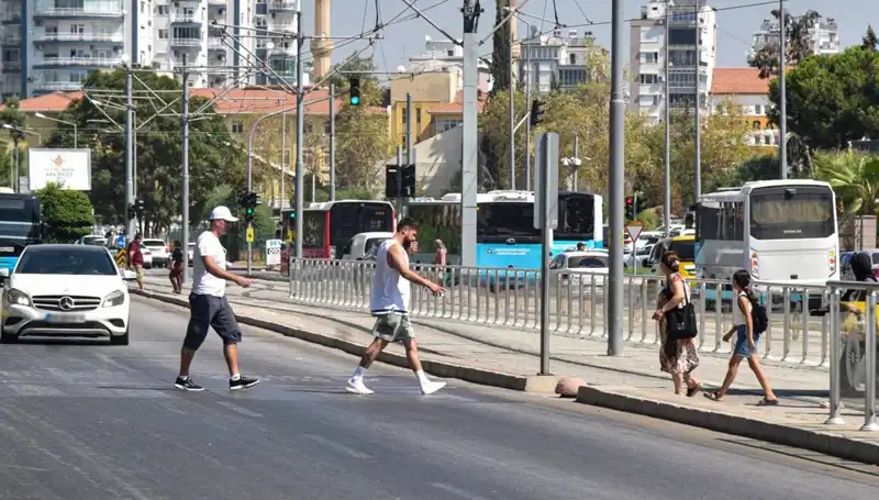 Trafikte Ölümcül Bilinçsizlik: İkinci Sıraya Yerleşen Tehlikenin Altında Yatan Sebepler