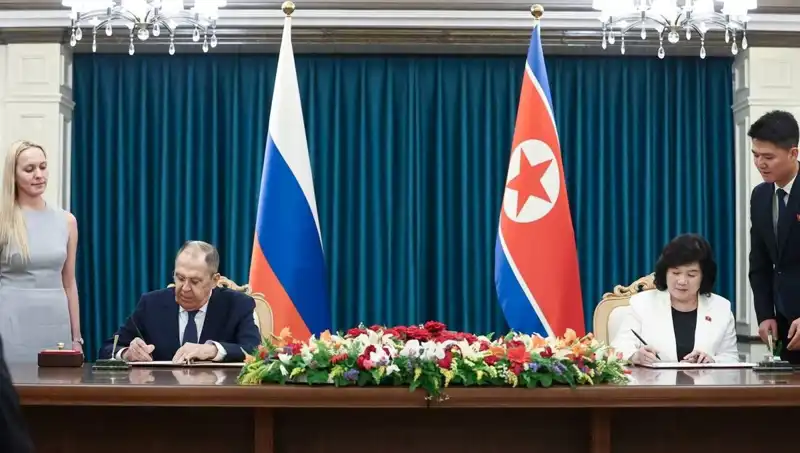 Rusya ve Kuzey Kore: Lavrov’un Gizemli Görüşmesinin Ardındaki Gerçekler