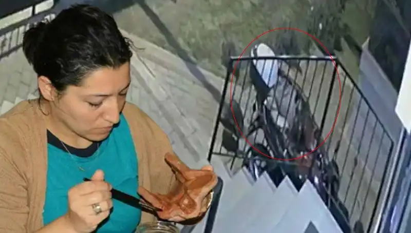 5. Kattan Düşerek Hayatını Kaybeden Tuğba'nın Şüpheli Ölümü: Olayın Perde Arkası