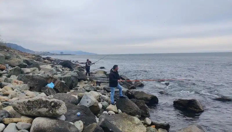 Kafesten Kaçan 2 Ton Levrek Sızıntısı: Duyulunca Sahil Kalabalıklaştı!