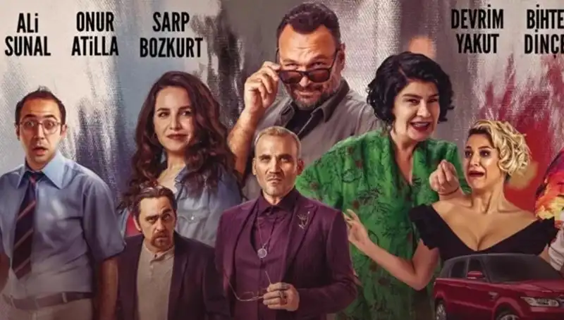 Hareket Sekiz Filminde Dikkat Çeken Mekanlar ve Oyuncu Kadrosu!
