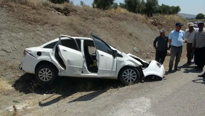 Kilis'te Otomobil Kazası: Yaralılar ve Olayın Detayları