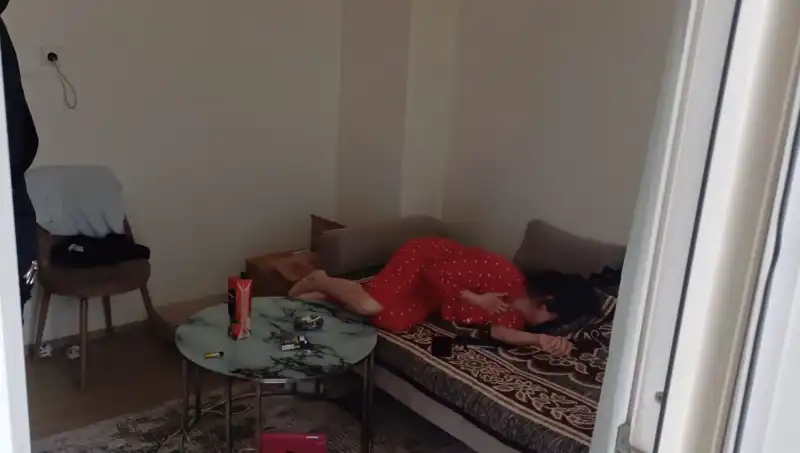 Birlikte Yaşadığı Kadına İnanılmaz Korku Dolu Anlar!