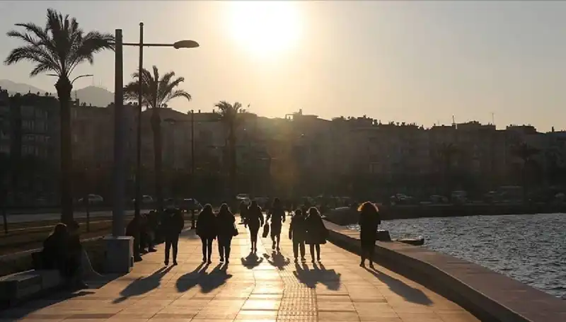 Bu Hafta Sonu Hava Durumu: Yağmur Mu, Güneş Mi Bekliyoruz?