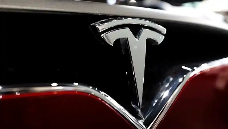 Tesla'da Ucuz Model Tartışmaları ve FSD Beklentileri: Gelecekte Neler Olacak?