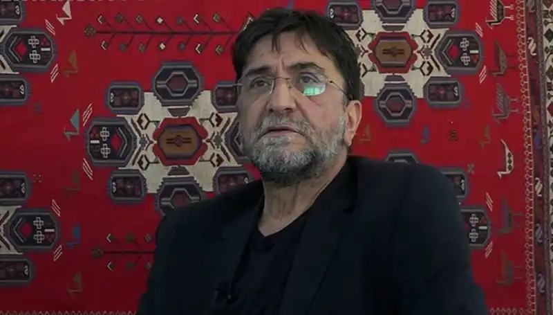 Nihat Genç'in Hayatını Kaybetmesi, Türk Medyasını Sarstı: Nedenleri ve Ardındaki Hikaye